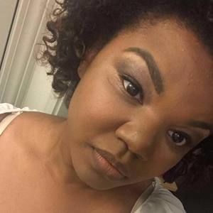 Meet your Posher, Alecia